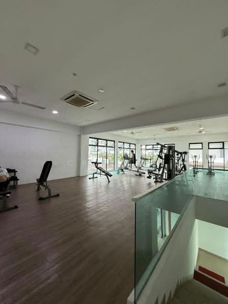 Kediaman Servis untuk Dijual di The Garden Residences - Crystal Kong - Gym - PropertyGuru.com.my
