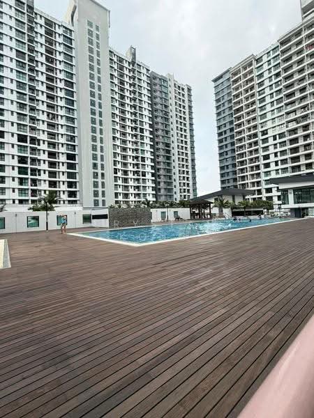 Kediaman Servis untuk Dijual di The Garden Residences - Crystal Kong - Exterior - PropertyGuru.com.my