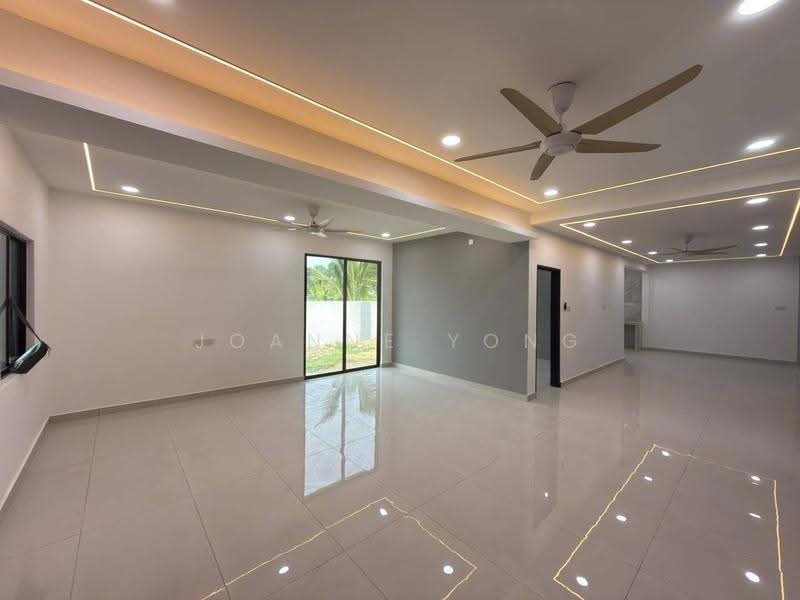 1-storey Terraced House for Sale in Skudai (Johor) - Joanne Yong - Living Room - PropertyGuru.com.my