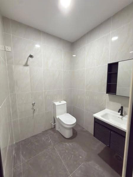 1-storey Terraced House for Sale in Skudai (Johor) - Joanne Yong - Bathroom - PropertyGuru.com.my