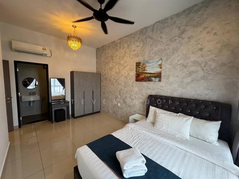 Pangsapuri untuk Dijual di Seri Austin Residence (Pangsapuri Seri Austin) - Steven Ngoi - Bedroom - PropertyGuru.com.my