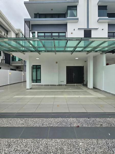 Cluster House for Sale in Skudai (Johor) - Jocelyn Lee - PropertyGuru.com.my