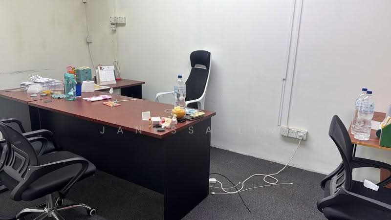 Pejabat untuk Disewa di Taman Molek (Johor Bahru) - Janessa Lim - Interior - PropertyGuru.com.my