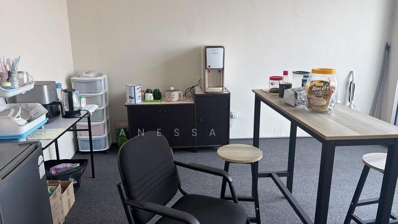 Pejabat untuk Disewa di Taman Molek (Johor Bahru) - Janessa Lim - Interior - PropertyGuru.com.my