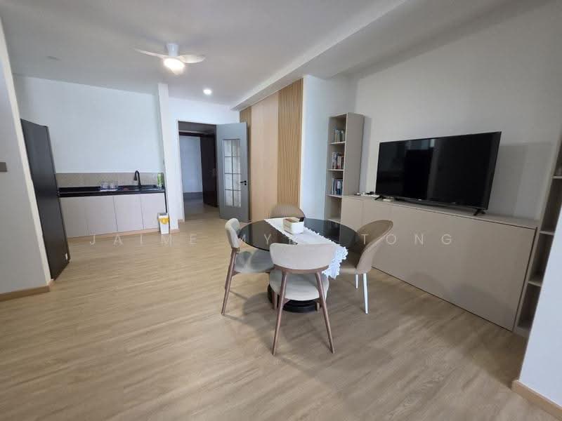 Condominium for Rent at The Peak Vista - Jaime Myra Tong - Dining Room - PropertyGuru.com.my