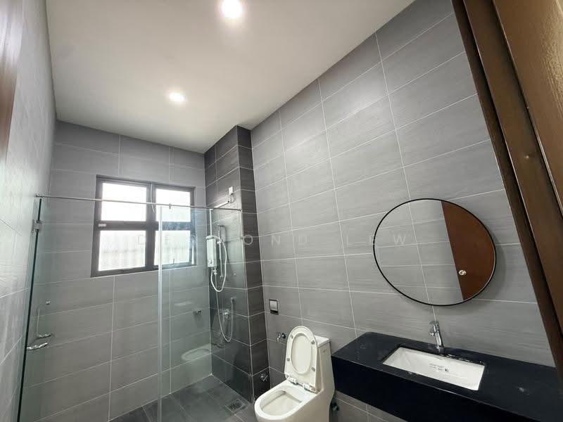 2-storey Terraced House for Rent in Taman Ponderosa (Johor Bahru) - Desmond Lew - Bathroom - PropertyGuru.com.my
