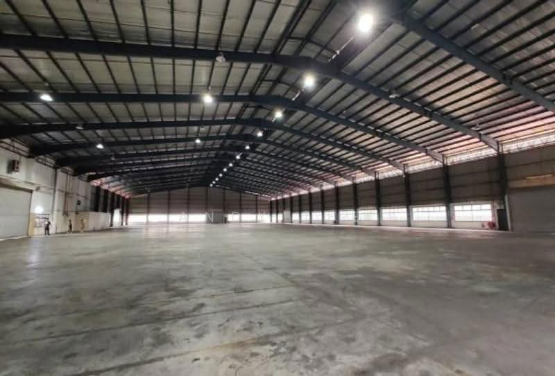 Gudang untuk Disewa di Telok Panglima Garang (Selangor) - Andy Tee - Interior - PropertyGuru.com.my