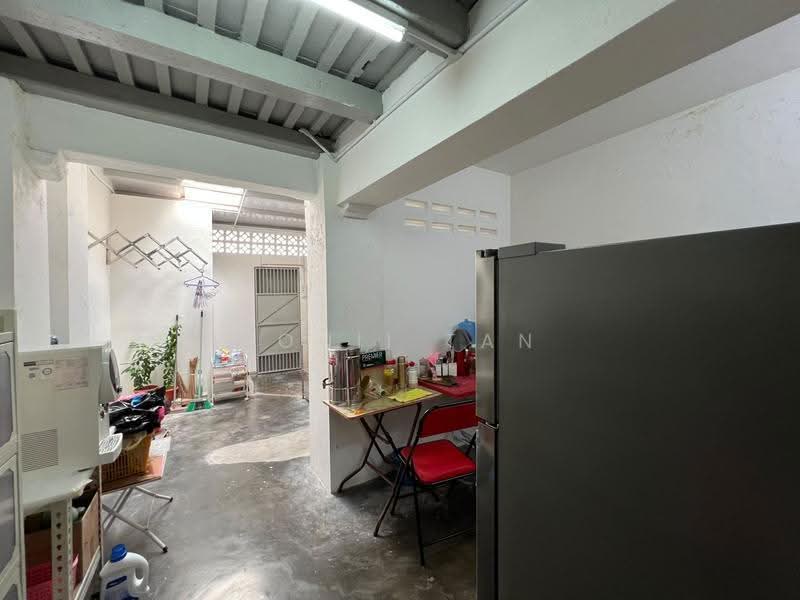 Shop / Office untuk Dijual di George Town (Penang) - Yonii Tan - Interior - PropertyGuru.com.my