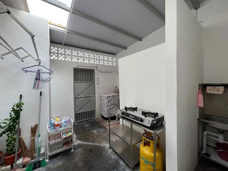 Shop / Office untuk Dijual di George Town (Penang) - Yonii Tan - Interior - PropertyGuru.com.my