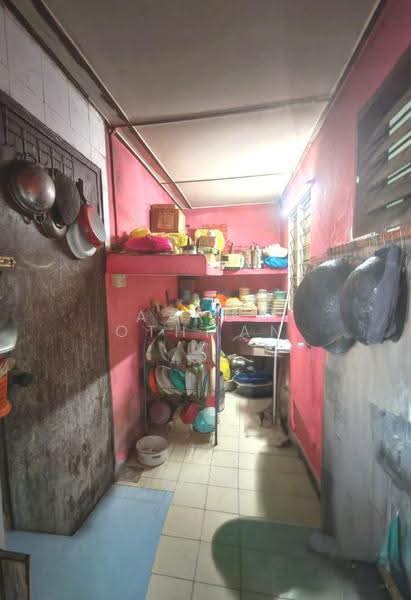 1-storey Terraced House for Sale in Seremban (Negeri Sembilan) - Azrul Othman - Kitchen - PropertyGuru.com.my