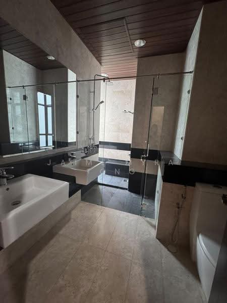 Condominium for Sale at The Peak Vista - Jaime Myra Tong - Bathroom - PropertyGuru.com.my