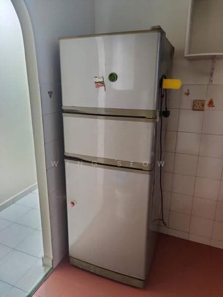 Pangsapuri untuk Dijual di Apartment Harmoni - Wing Seow - Kitchen - PropertyGuru.com.my