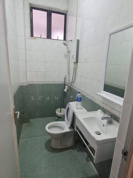 Rumah Teres 1.5-Tingkat untuk Dijual di Taman Perling (Perling) - Sean Yeoh - Bathroom - PropertyGuru.com.my