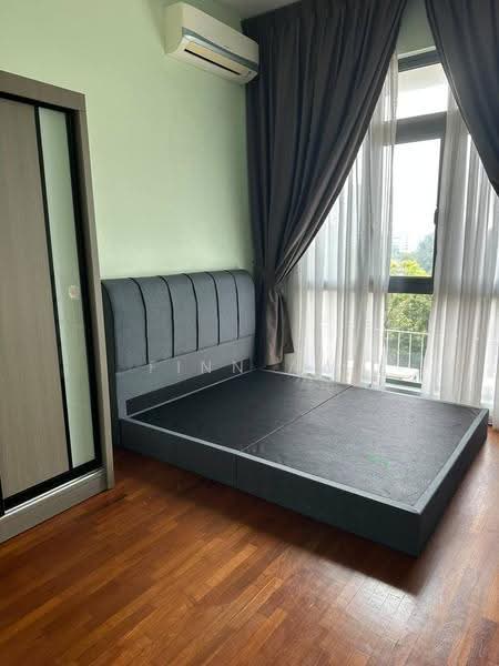 Kediaman Servis untuk Disewa di Crescent Bay Suites (Teluk Bayu) - Finn Aw - Bedroom - PropertyGuru.com.my
