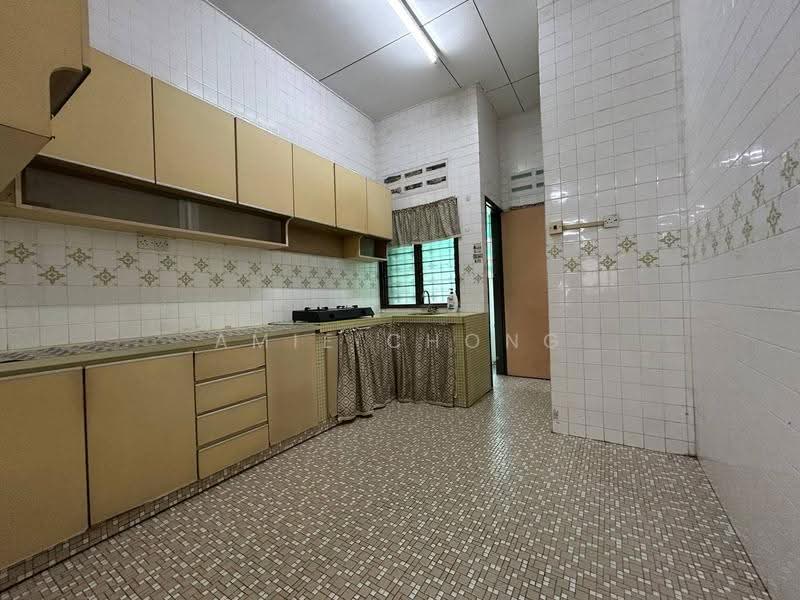 Rumah Teres 1-Tingkat untuk Dijual di Taman Ipoh Timur (Ipoh) - Amie Chong - Kitchen - PropertyGuru.com.my