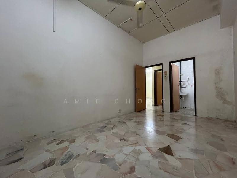 Rumah Teres 1-Tingkat untuk Dijual di Taman Ipoh Timur (Ipoh) - Amie Chong - Interior - PropertyGuru.com.my