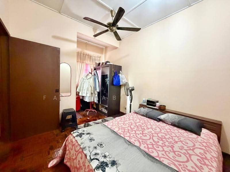 2-storey Terraced House for Sale in Bangi Golf Resort (Bangi) - Fauzi Abdullah - Bedroom - PropertyGuru.com.my