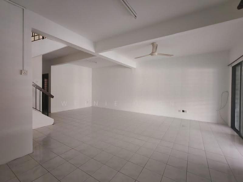 Rumah Teres 2-Tingkat untuk Dijual di Taman Putri Kulai (Kulai) - Weinie Chon - PropertyGuru.com.my