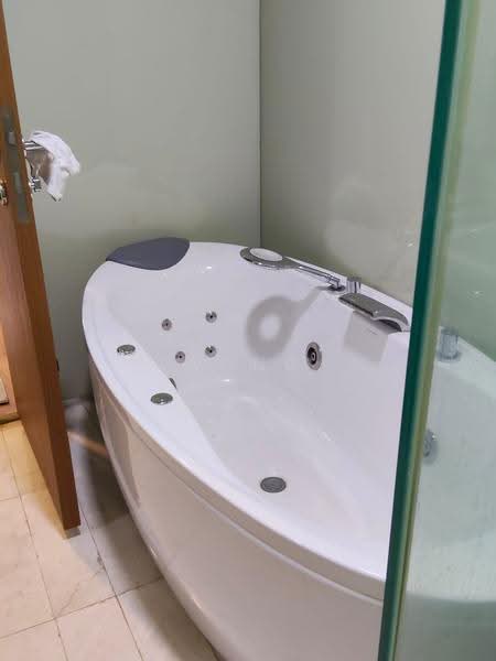 Service Residence for Rent at Vipod Residence - Wong Chee Keong - Bathroom - PropertyGuru.com.my