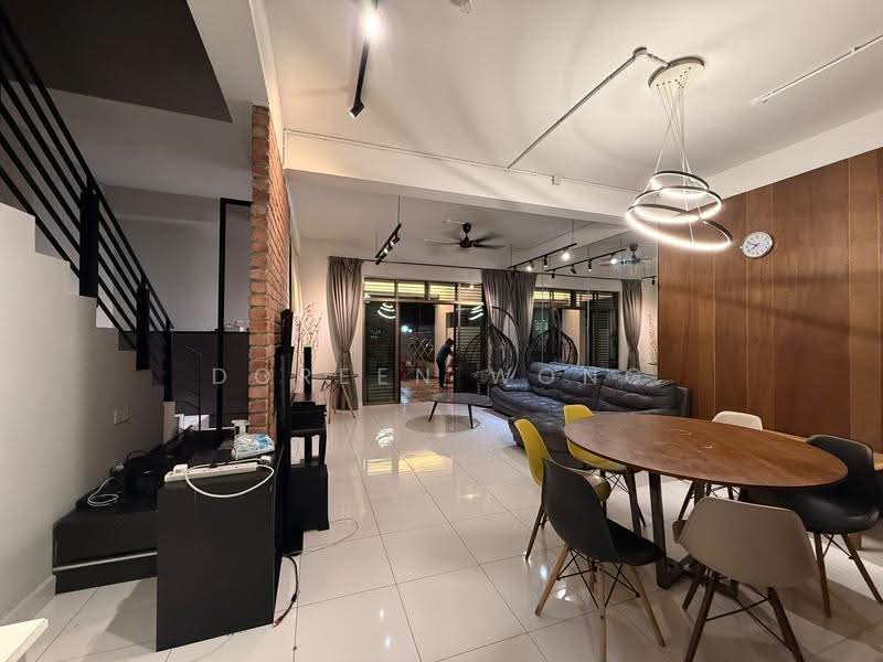 Rumah Teres 2-Tingkat untuk Disewa di Bandar Dato Onn (Tebrau) - Doreen Wong - Living Room - PropertyGuru.com.my