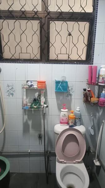 Bungalow House untuk Disewa di Taman Sentosa (Johor Bahru) - Joseph Goh - Bathroom - PropertyGuru.com.my