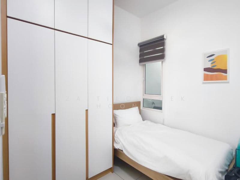 Kediaman Servis untuk Dijual di TR Residence - Liza Tieo Quek Hoon - Bedroom - PropertyGuru.com.my