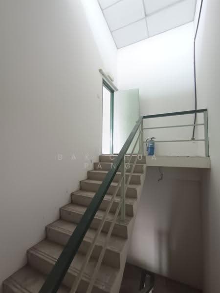 Terrace Factory for Sale in Seremban 2 (Negeri Sembilan) - Bak Chua Pang - Corridor - PropertyGuru.com.my