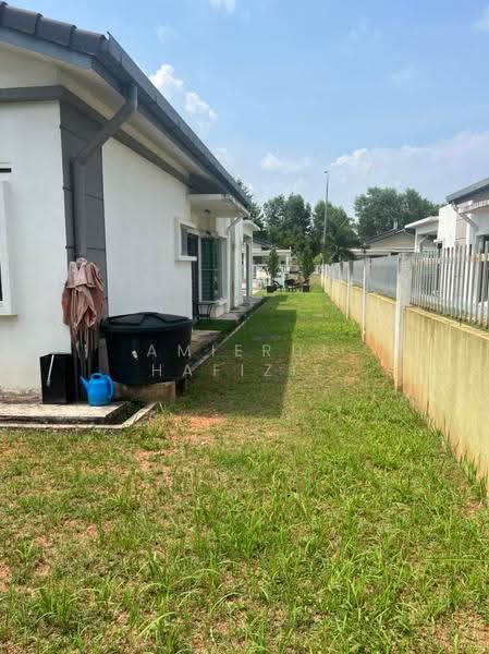 Semi-Detached House for Sale in Kampung Batu 9 Kebun Baru (Telok Panglima Garang) - Amierul Hafizie - Exterior - PropertyGuru.com.my