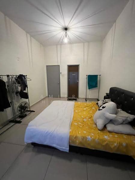 Semi-Detached House for Sale in Kampung Batu 9 Kebun Baru (Telok Panglima Garang) - Amierul Hafizie - Bedroom - PropertyGuru.com.my
