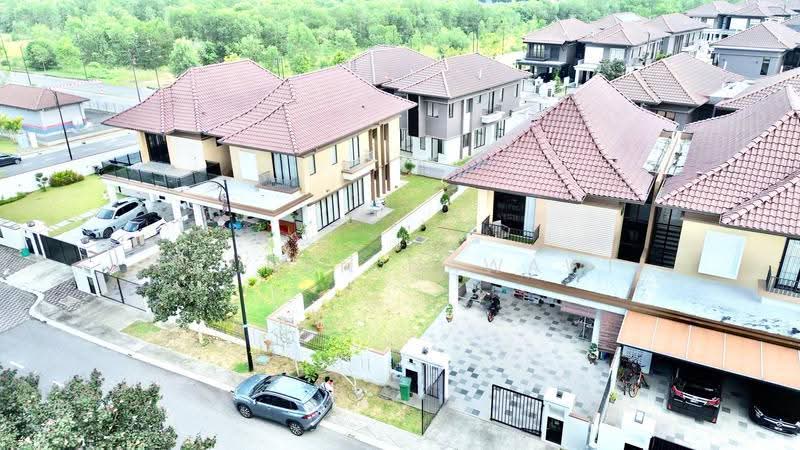 Semi-Detached House for Sale in Taman Tasik Semenyih (Semenyih) - Fauran Nawawi - PropertyGuru.com.my