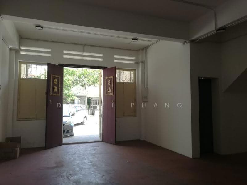 Shop / Office for Rent in George Town (Penang) - Daniel Phang - Entrance - PropertyGuru.com.my