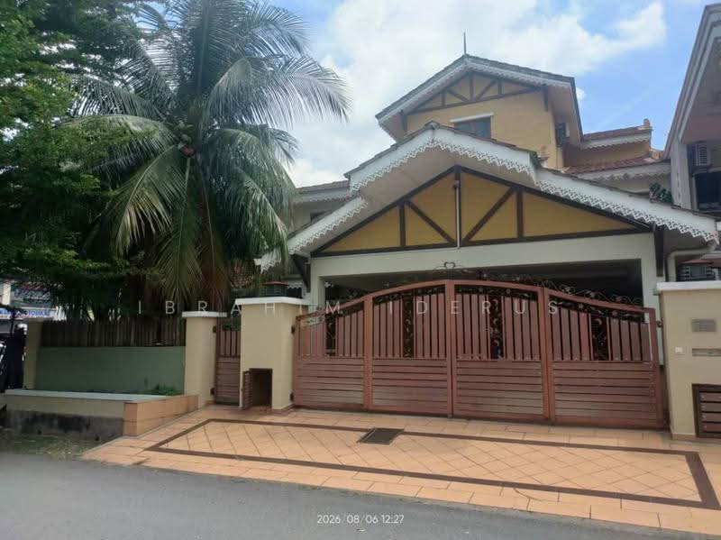 Rumah Teres 2.5-Tingkat untuk Dijual di Ulu Kelang (Kuala Lumpur) - Ibrahim Iderus - Exterior - PropertyGuru.com.my