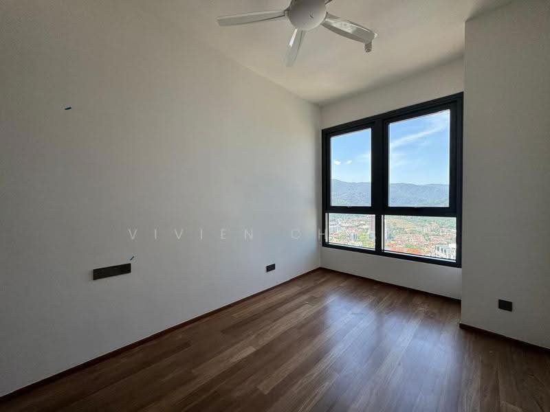Service Residence for Sale at Marriott Residence @ Gurney - Vivien Cheah - Bedroom - PropertyGuru.com.my