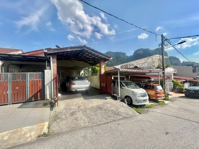 Rumah Teres 2.5-Tingkat untuk Dijual di Batu Caves (Selangor) - Fauran Nawawi - PropertyGuru.com.my