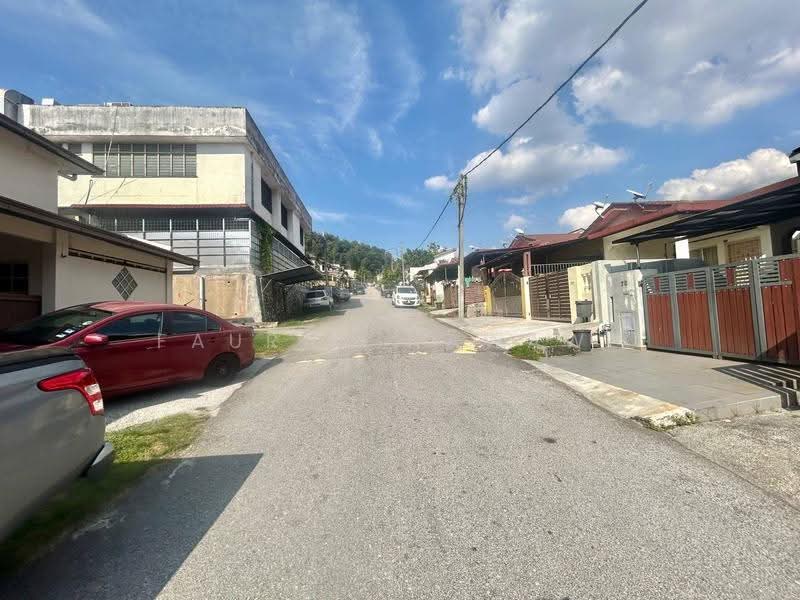 Rumah Teres 2.5-Tingkat untuk Dijual di Batu Caves (Selangor) - Fauran Nawawi - PropertyGuru.com.my