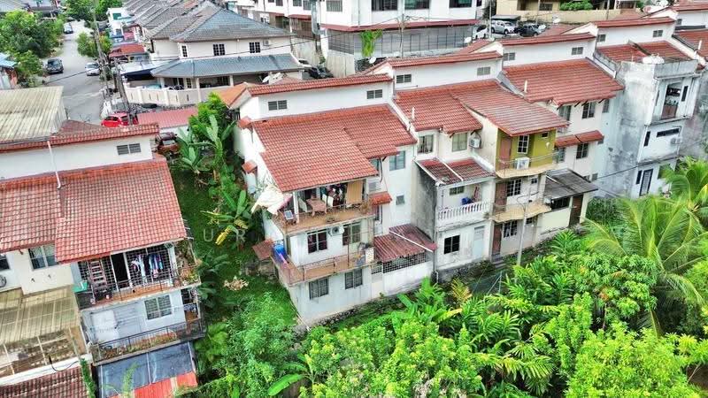 Rumah Teres 2.5-Tingkat untuk Dijual di Batu Caves (Selangor) - Fauran Nawawi - PropertyGuru.com.my