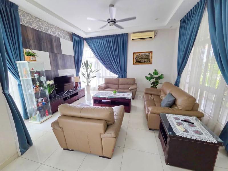 Semi-Detached House for Sale in Taman Impian Emas (Skudai) - Calvin Wong - Living Room - PropertyGuru.com.my