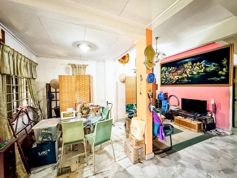 2-storey Terraced House for Sale in Bukit Idaman (Selayang) - Fauran Nawawi - Living Room - PropertyGuru.com.my