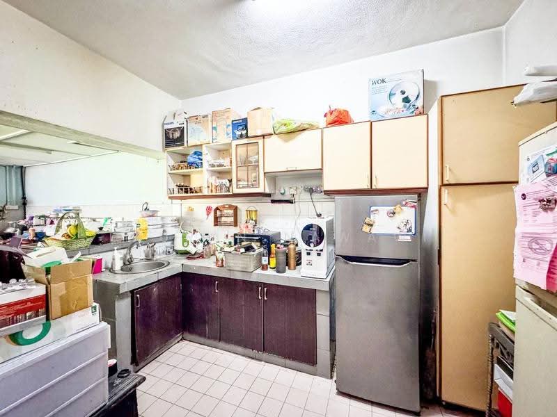 2-storey Terraced House for Sale in Bukit Idaman (Selayang) - Fauran Nawawi - Kitchen - PropertyGuru.com.my