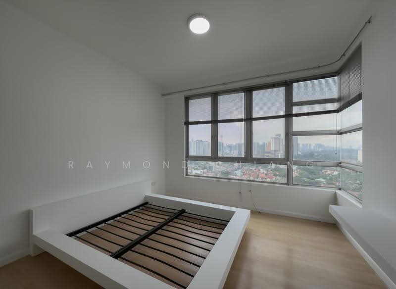 Condominium for Sale at The Tamarind - Raymond Chiang - Bedroom - PropertyGuru.com.my