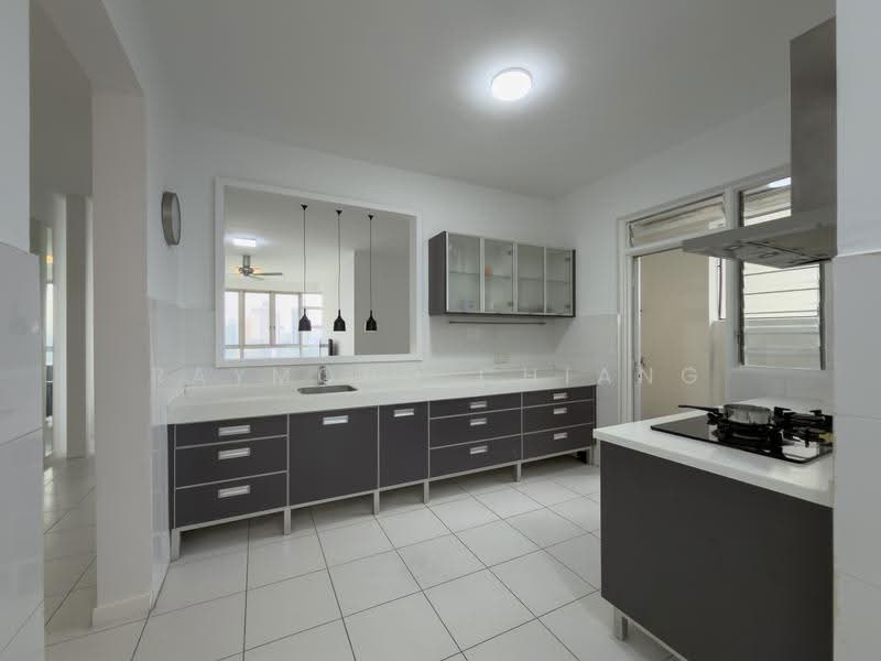 Condominium for Sale at The Tamarind - Raymond Chiang - Kitchen - PropertyGuru.com.my