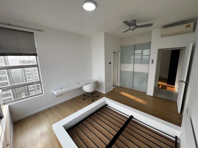 Condominium for Sale at The Tamarind - Raymond Chiang - Bedroom - PropertyGuru.com.my