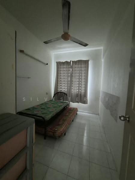 Kondominium untuk Dijual di U Garden Resort Condominium - Silvester Ti - Bedroom - PropertyGuru.com.my
