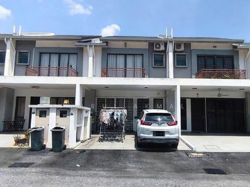 2-storey Terraced House for Sale in Semenyih (Selangor) - Amirul Akmal - Exterior - PropertyGuru.com.my