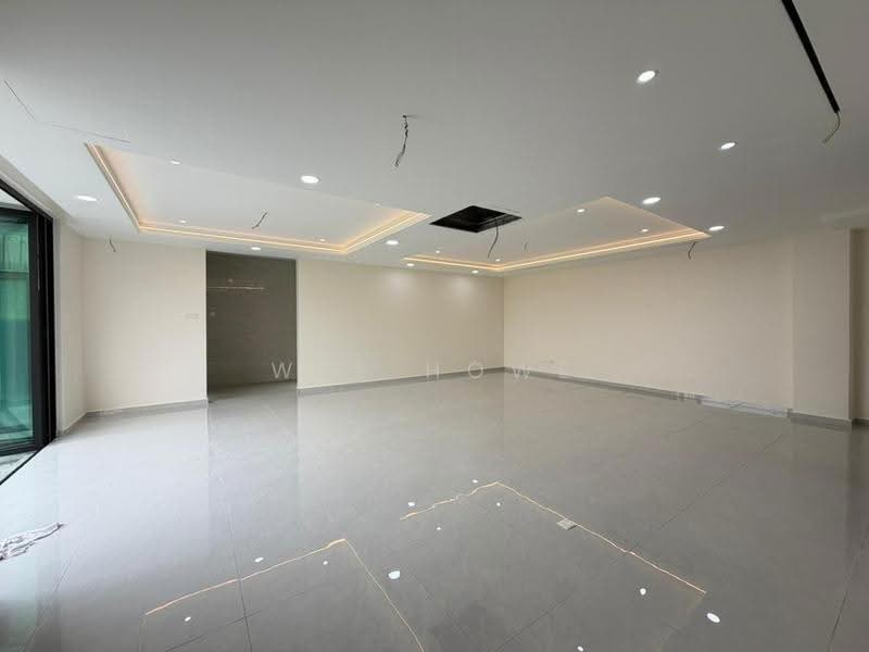 Semi-Detached House for Sale in Taman Mount Austin (Tebrau) - Wee Howe - Interior - PropertyGuru.com.my