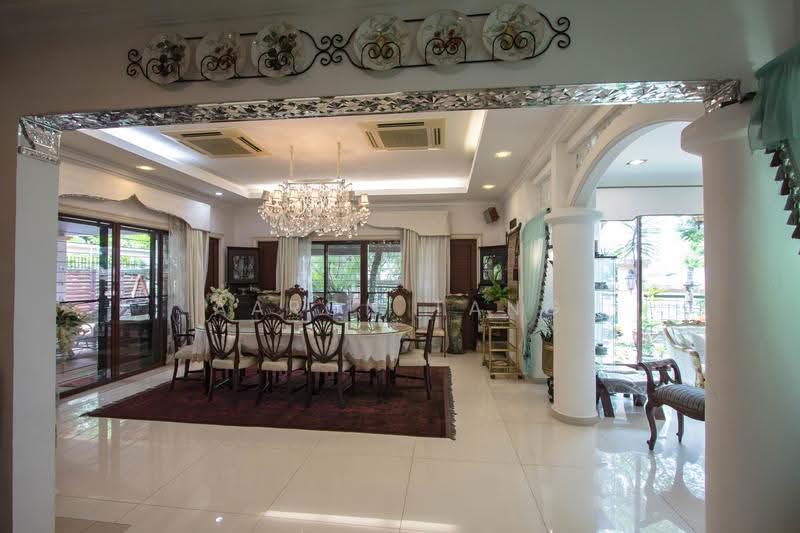 Bungalow House for Sale in Seksyen 4 (Kota Damansara) - Aaron Tang - Dining Room - PropertyGuru.com.my
