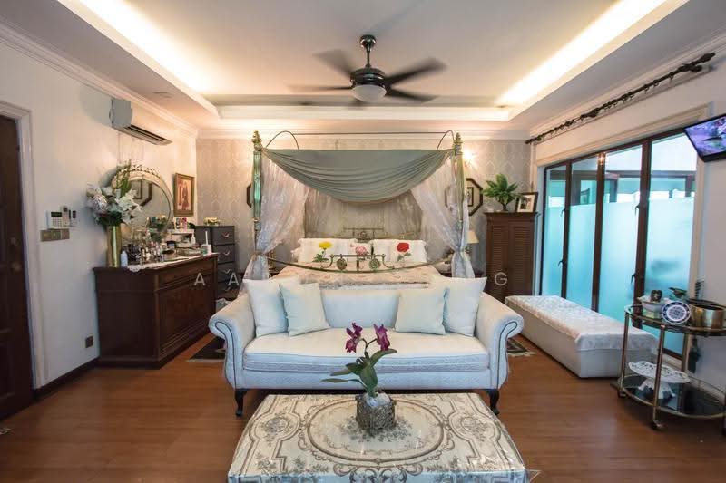 Bungalow House for Sale in Seksyen 4 (Kota Damansara) - Aaron Tang - Bedroom - PropertyGuru.com.my