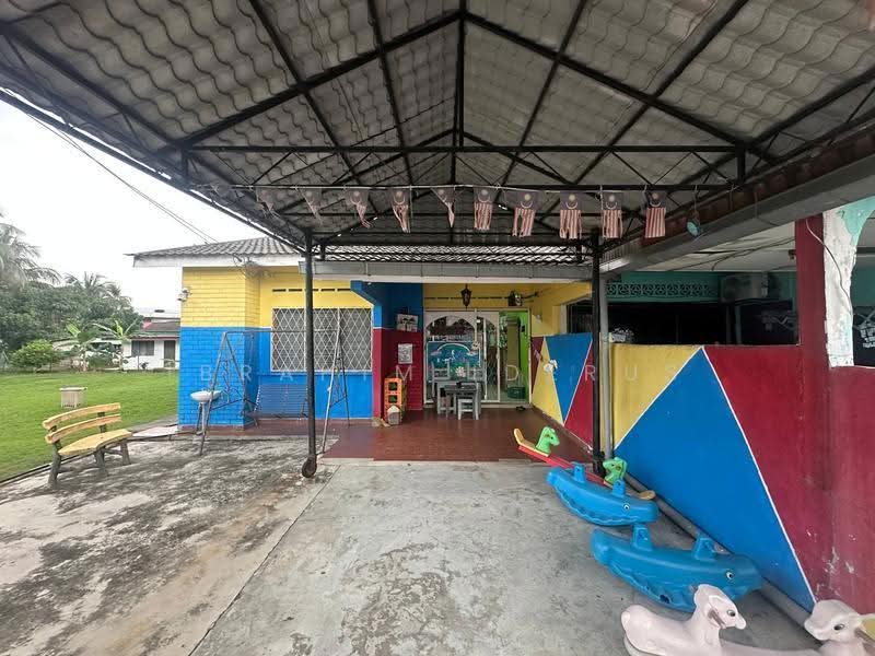 1-storey Terraced House for Sale in Ulu Kelang (Kuala Lumpur) - Ibrahim Iderus - Exterior - PropertyGuru.com.my