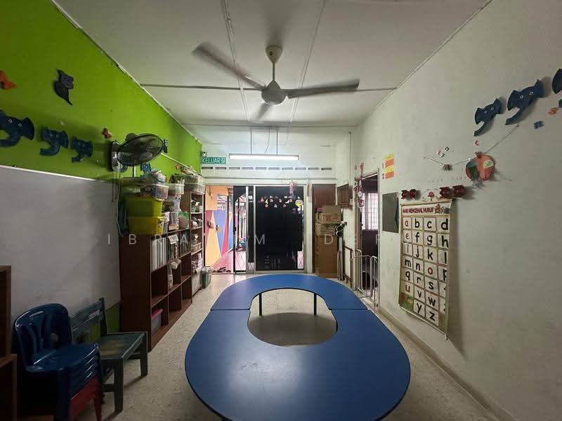 1-storey Terraced House for Sale in Ulu Kelang (Kuala Lumpur) - Ibrahim Iderus - Study - PropertyGuru.com.my