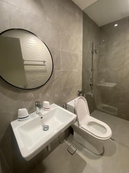 Service Residence for Rent at Quinn Residence - Kenny Lee - Bathroom - PropertyGuru.com.my